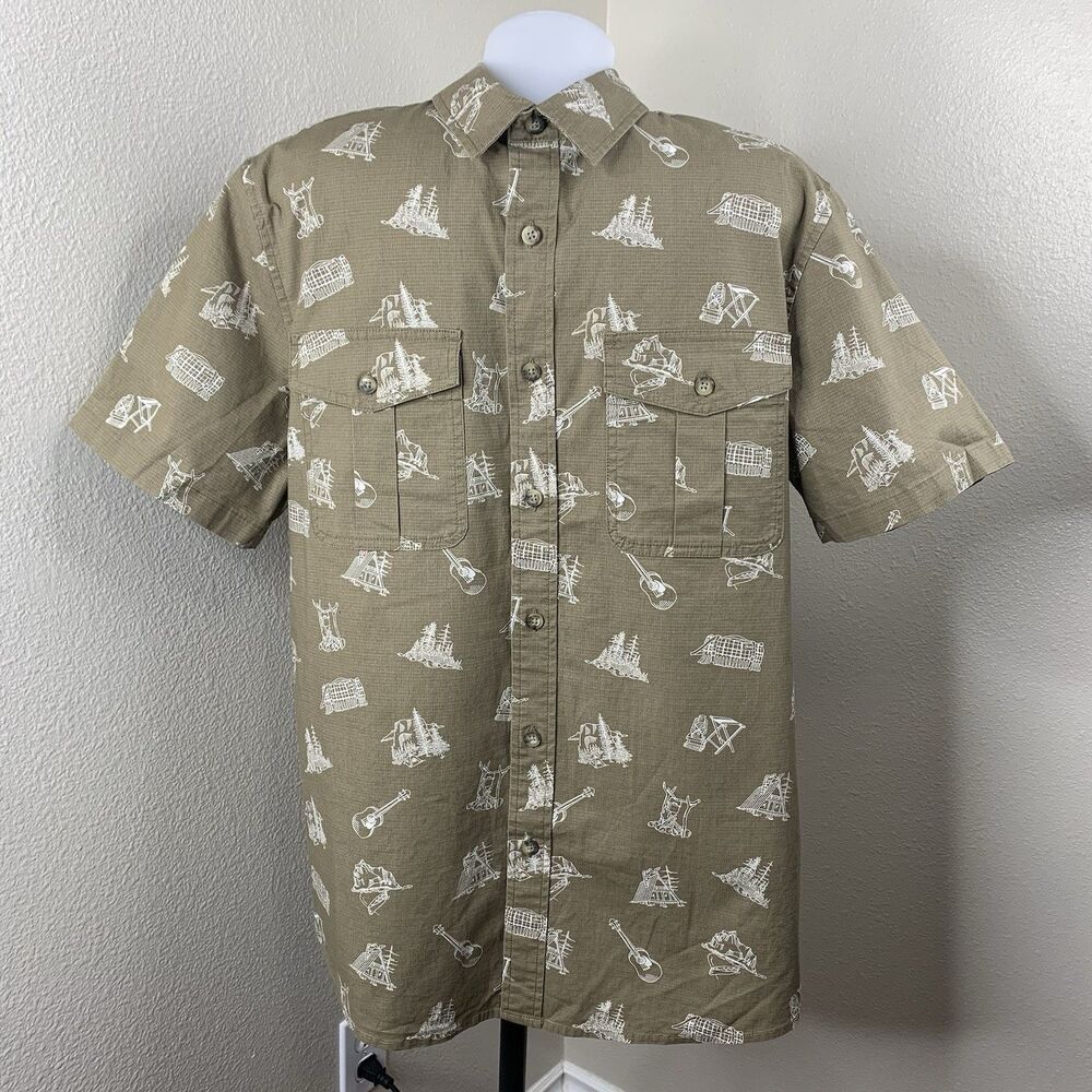 Pendleton Short Sleeve Shirt Mens Sz L Tan/Green Camp Trees Print Button Up NWT